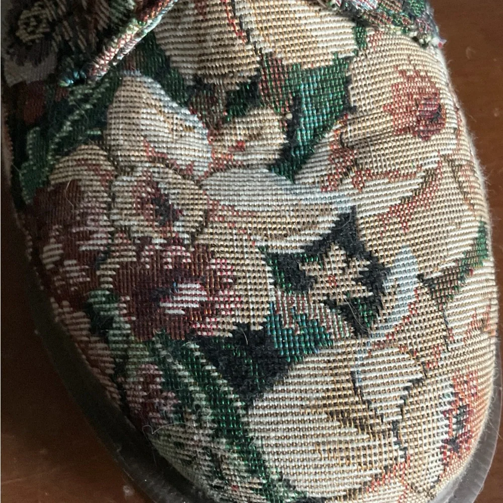 Dr. Martens Tapestry Multicolor Floral Ankle Boots like new women’s 11 - Picture 4 of 6